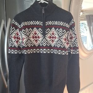 Izod Gray and White Zip-Up Sweater with Red Accents